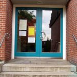 Eingang, die Auferstehungsgemeinde Reppenstedt