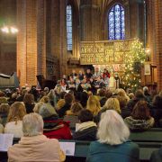 Eröffnungsgottesdienst in St. Nicolau, Chor der Baptistengemeinde Foto C.W.