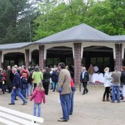 Im Anschluß Treffen der Gottesdienstbesucher zu Gespräch und Suppeessen.