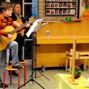 musikalische Begleitung Passionsandacht Grundschule Vögelsen 07. März 2013